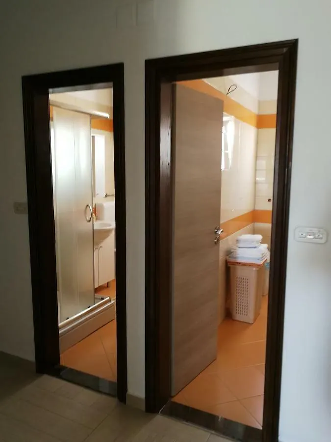 Apartments N&M Sukošan